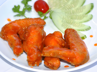 Cánh Gà Sốt Đỏ